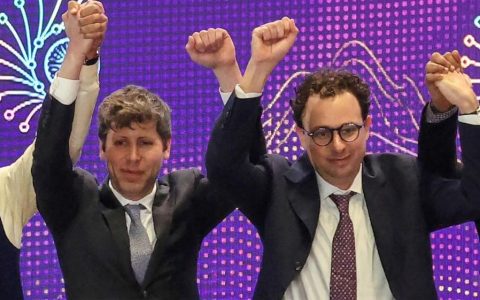 谁是美国大模型第一股？