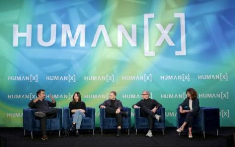 AI裁员，裁到了“消费”这根大动脉？