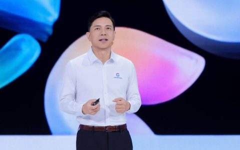 李彦宏：别盯着token了，AI时代要看日活智能体数