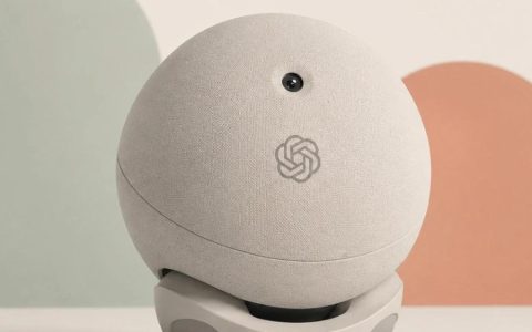 OpenAI 硬件路线图曝光：第一台硬件没有屏幕，手机 2027 上半年量产